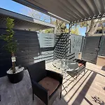 Sara Apartment *