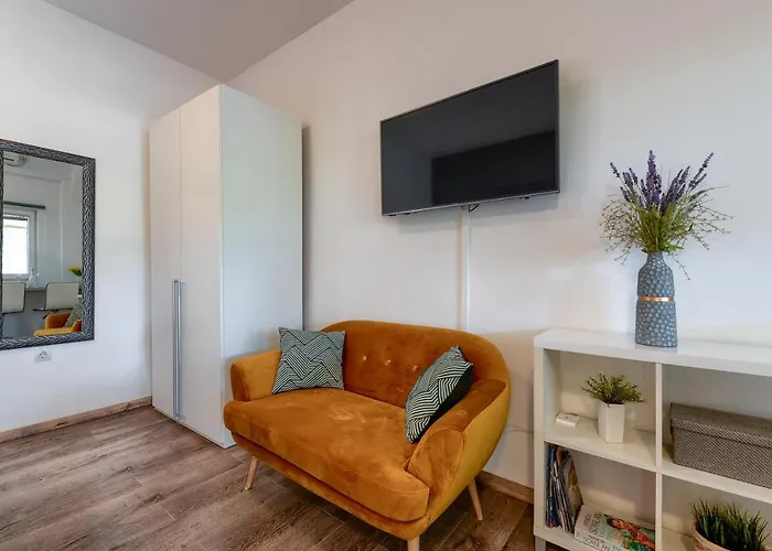 萨拉住宿旅馆 * 扎达尔